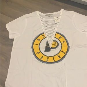 Women’s Express Pacers shirt Large